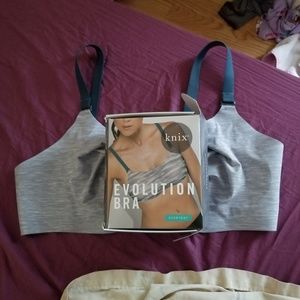 Knix Evolution Reversible Bra Size 5